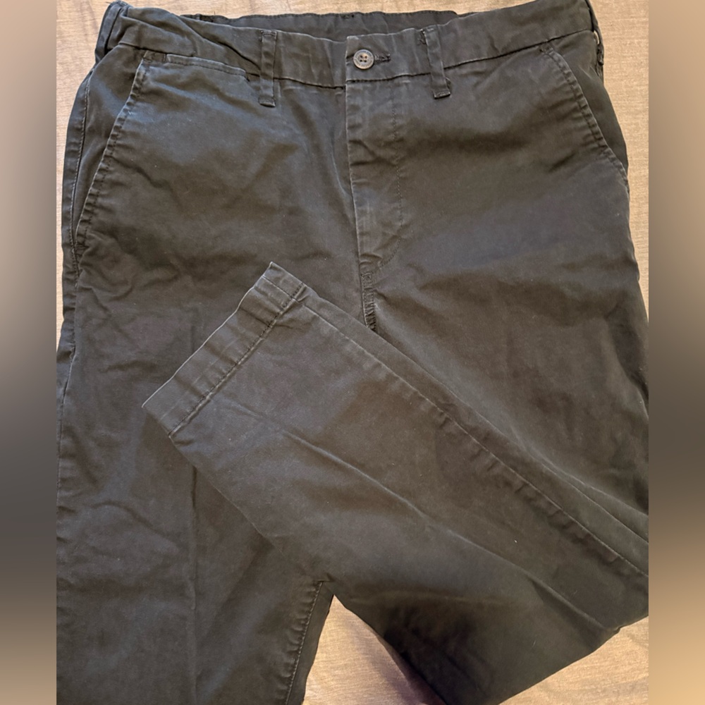 American Eagle Outfitters Men's Dark Grey Chinos